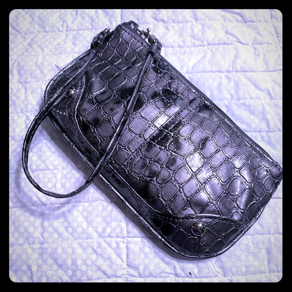 Fashion Bug Wristlet 279